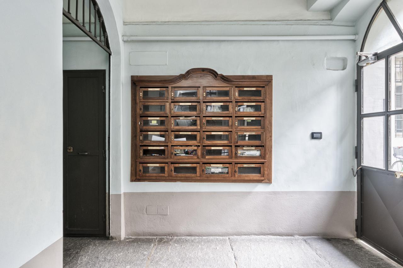Palazzo Di Citta Elegant Apartment Turin Exterior foto